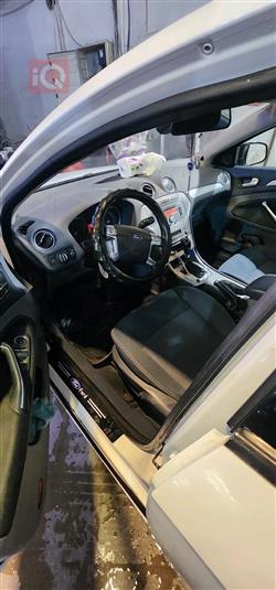 فورد مونديو